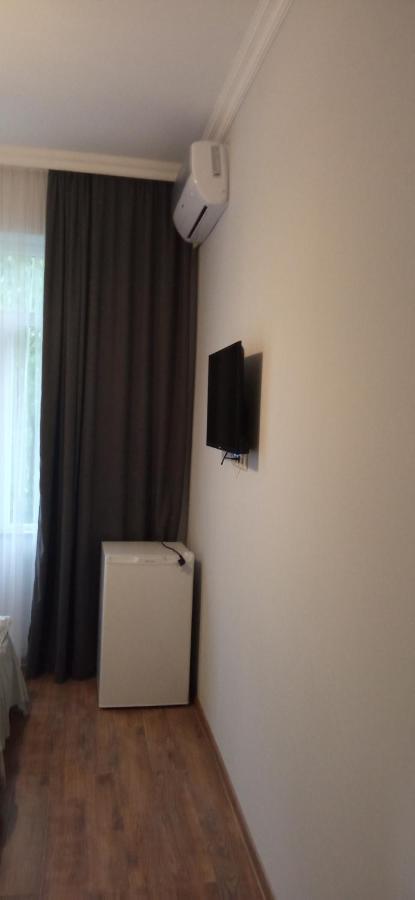Hotel Posta Khulo Buitenkant foto