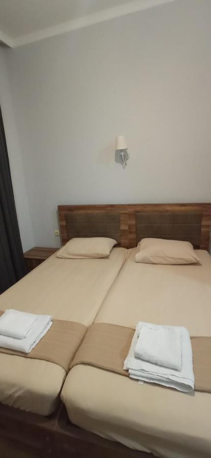 Hotel Posta Khulo Buitenkant foto