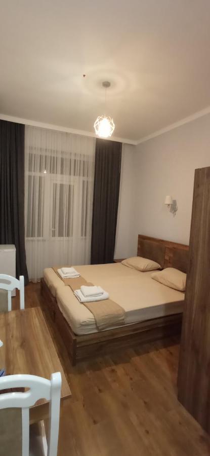 Hotel Posta Khulo Buitenkant foto