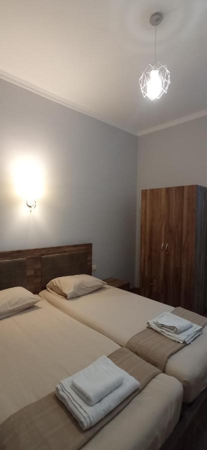 Hotel Posta Khulo Buitenkant foto
